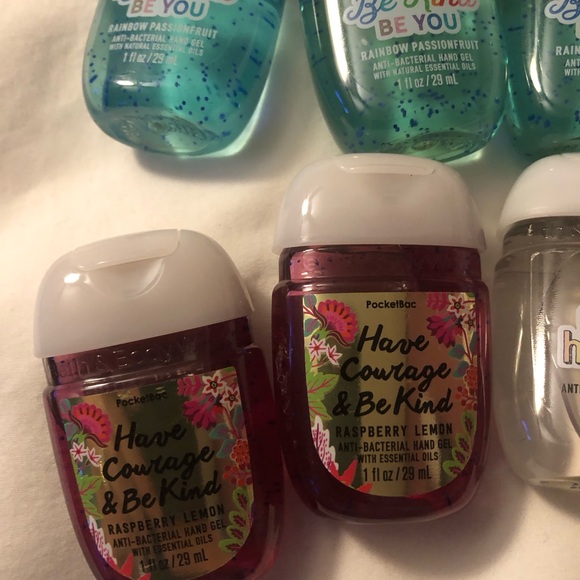 NWT 8- Bath & Body Works Gel Hand Sanitizers 1- Oz - Picture 2 of 4